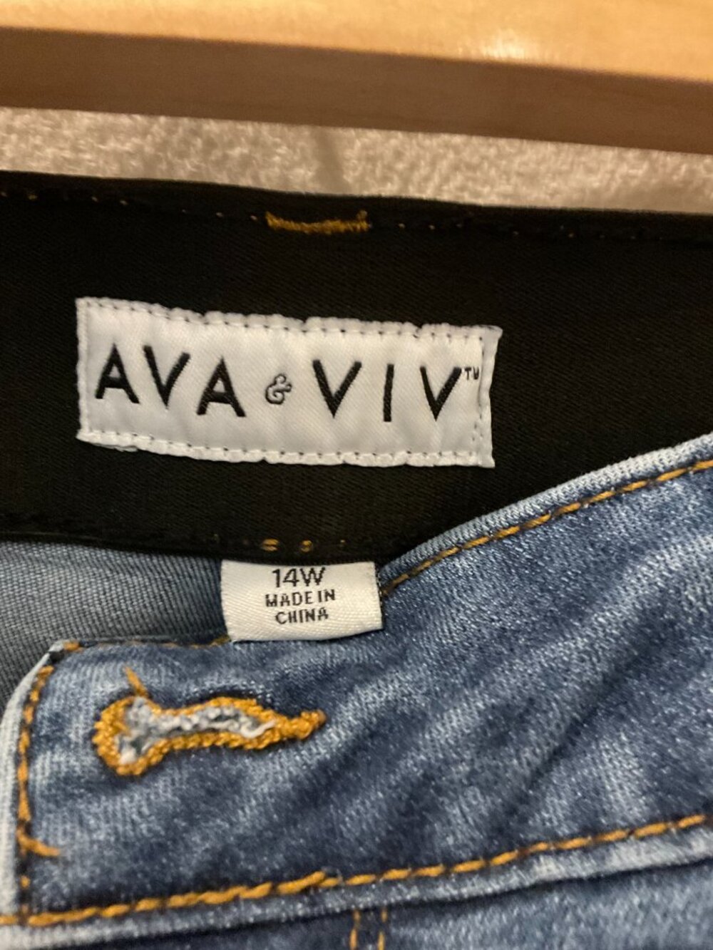 Ava & Viv High Rise Skinny Jeans | Grey Blue Wash | Size 14W | Plus | Like New - Picture 3 of 4